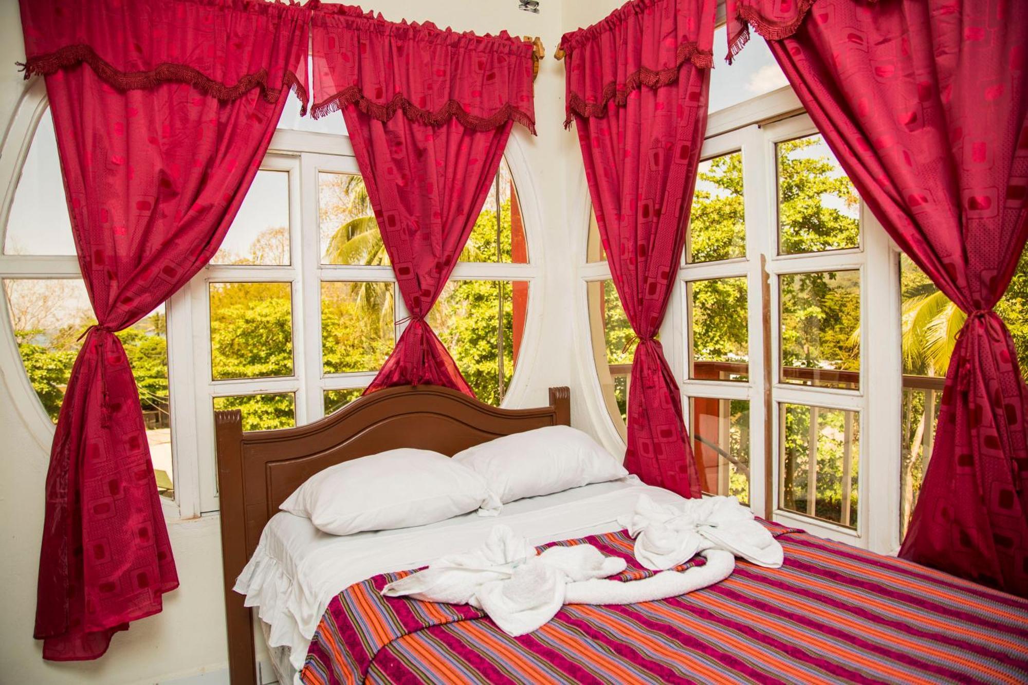 Hotel Aruma El Remate Εξωτερικό φωτογραφία